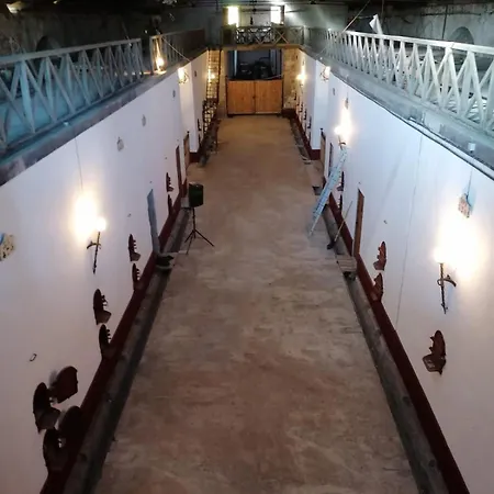 La Cave De Grand Tatil Evi