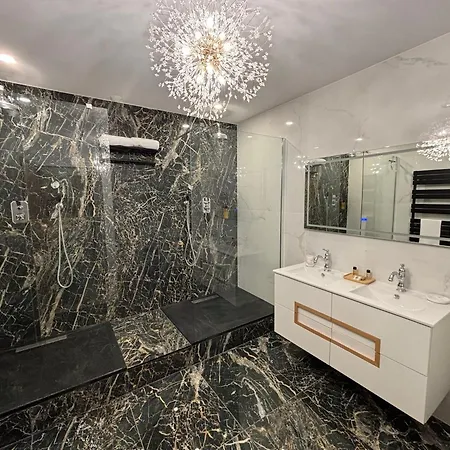 Hébergement de vacances La Cave De Grand Fourques (Gard)